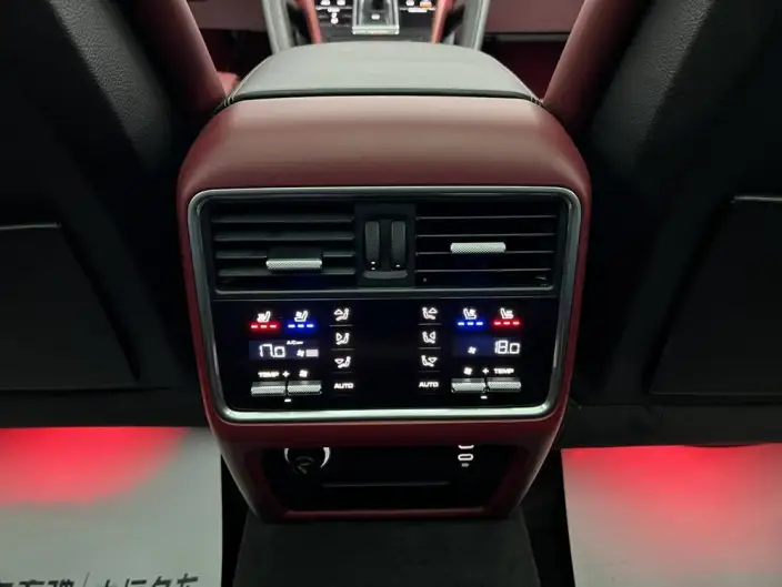 Cayenne 2019 Model Cayenne 3.0T – фото 6