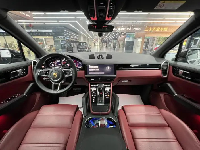 Cayenne 2019 Model Cayenne 3.0T – фото 9