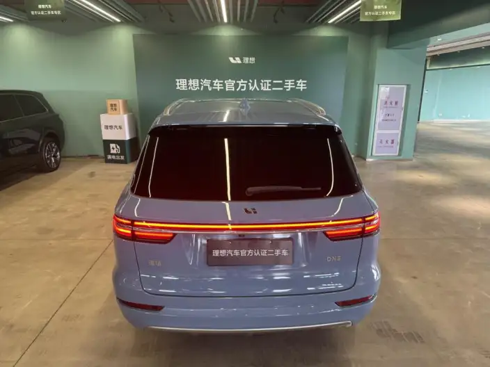Li Auto ONE 2021 Model Extended Range 6 seat Edition – фото 3