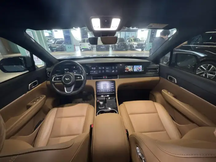 Li Auto ONE 2021 Model Extended Range 6 seat Edition – фото 9