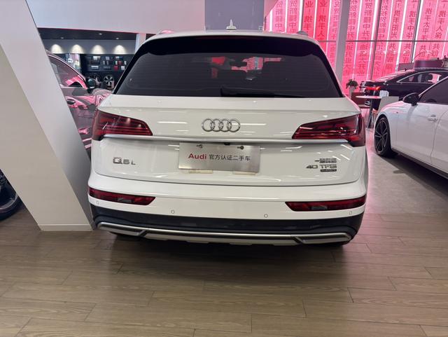 Audi Q5L 2022 Modi f ied 40T Luxury Elegance – фото 14