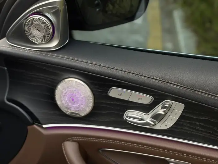 Mercedes-Benz E-Class 2023 Model Facelift E 300 L Noble Model Sports sedan – фото 7