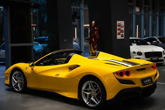 Ferrari F8 2020 Model Spider 3.9T V8