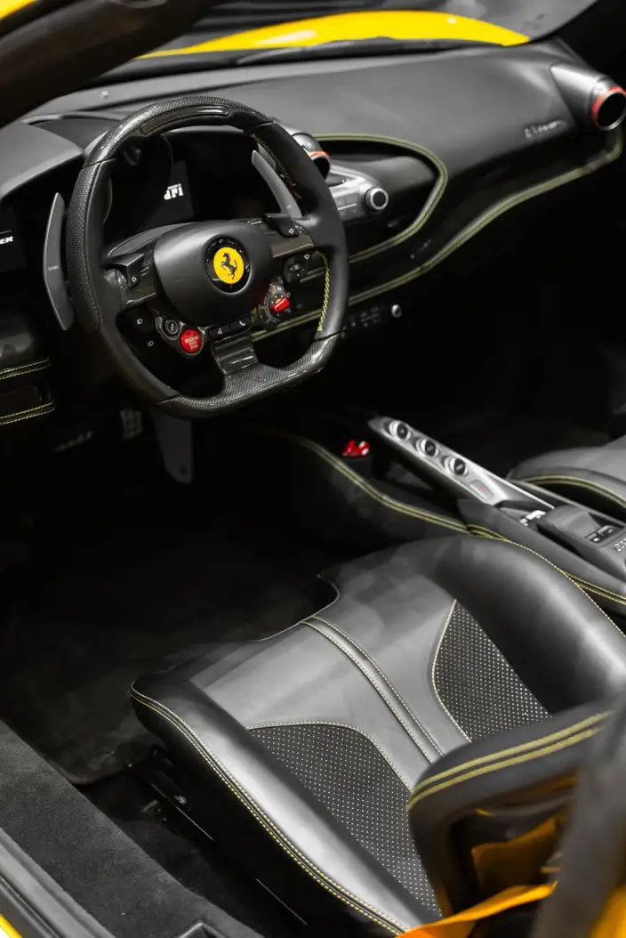 Ferrari F8 2020 Model Spider 3.9T V8 – фото 7