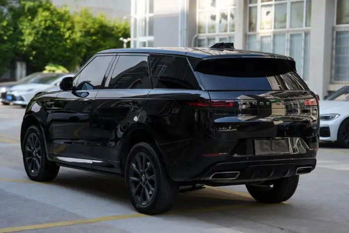 Range Rover Sport 2023 Model 3.0 L6 DYNAMIC SE – фото 4
