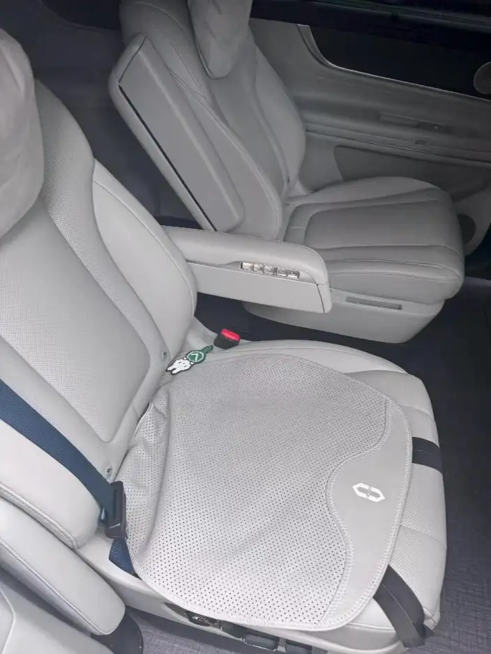 Aito M9 2024 Model Extended Range Ultra VI seat Edition – фото 9