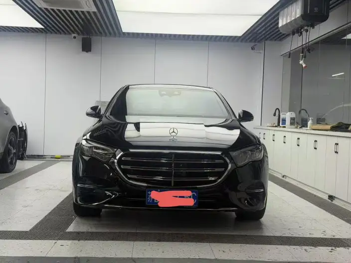 Mercedes-Benz E-Class 2024 Model E 300 L Luxury Model sedan – фото 2