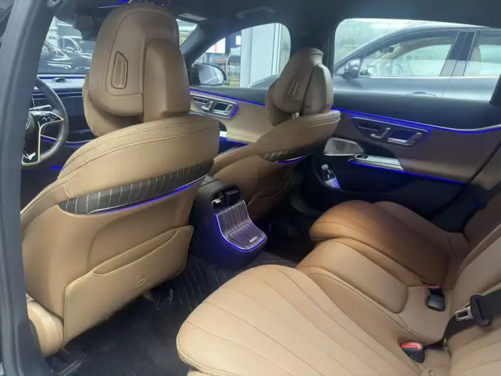 Mercedes-Benz E-Class 2024 Model E 300 L Luxury Model sedan – фото 9