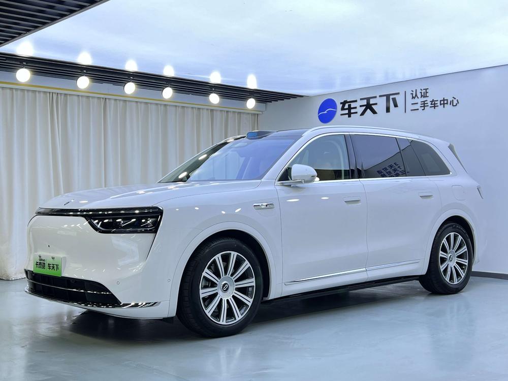 AITO M8 2025 Model Range Extender Max+ 5 мест 4WD Edition 192-канальный Lidar