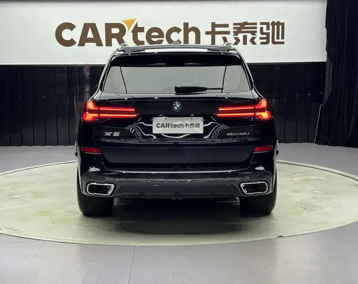 BMW X5 2026 Model xDrive30Li Exclusive Model M Sports Night Set – фото 5