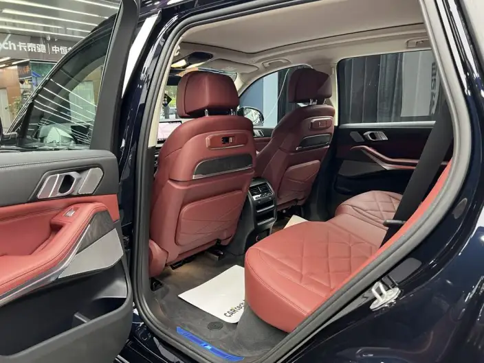 BMW X5 2026 Model xDrive30Li Exclusive Model M Sports Night Set – фото 9