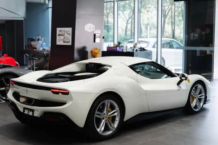 Ferrari 296 2021 Model 3.0T V6 GTB – фото 6