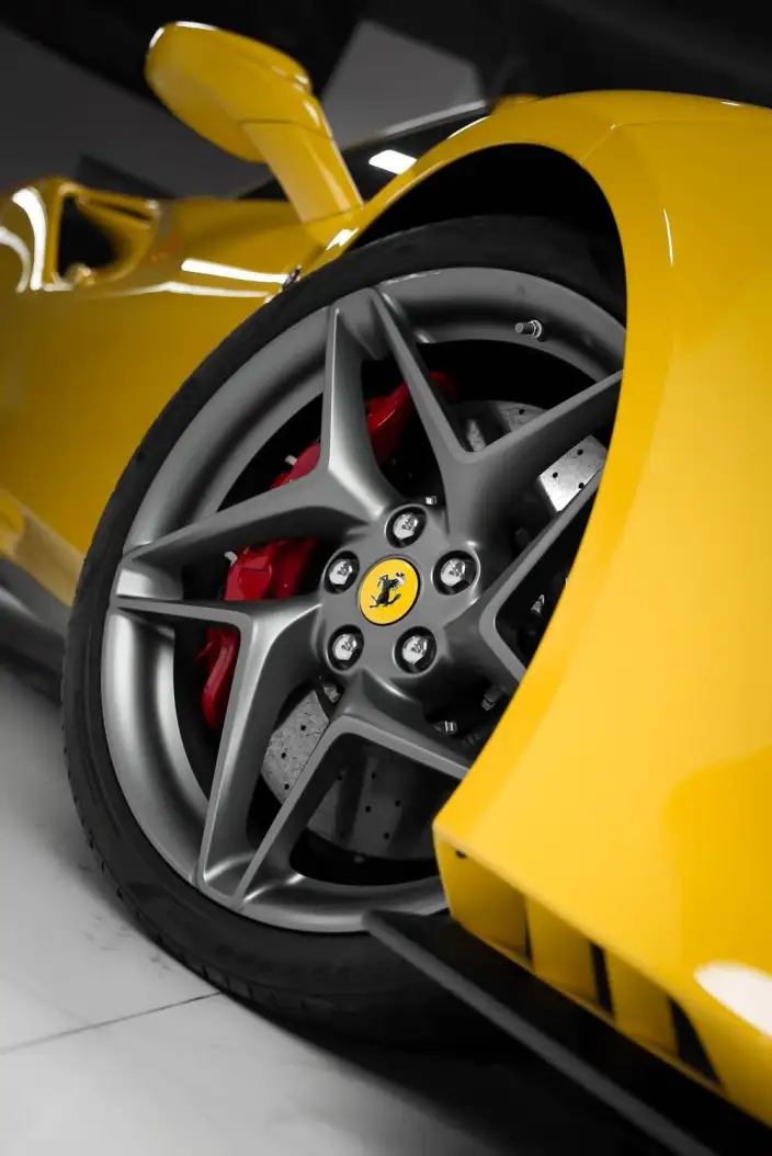 Ferrari F8 2019 Model Tributo 3.9T V8 – фото 8