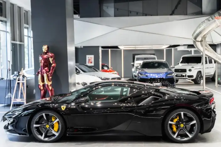 Ferrari SF90 2019 Model 3.9T Standard Edition