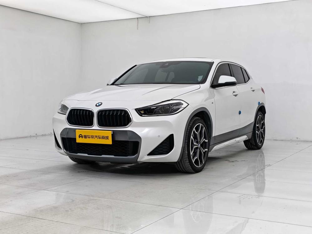 BMW X2 Модель 2021 года sDrive25i Exclusive M O f f -road Set