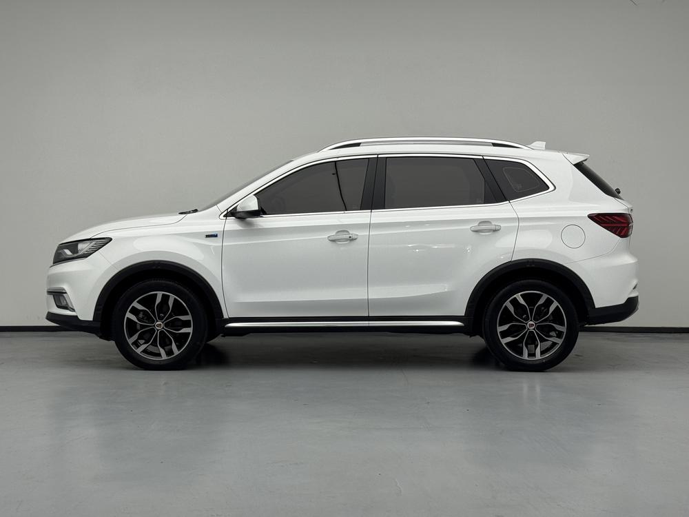 Roewe RX5 2018 20T 2WD автоматическое Internet Smart 臻 Edition