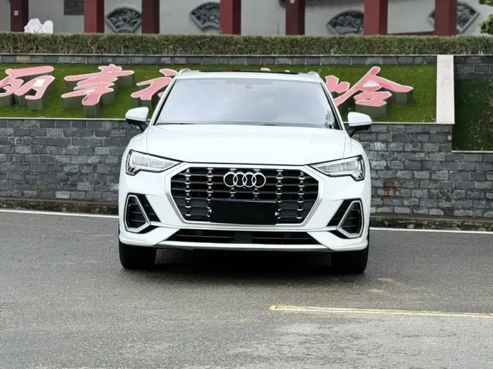 AUDI Q3 2022 Model 35 TFSI Fashion Dynamic Model – фото 2
