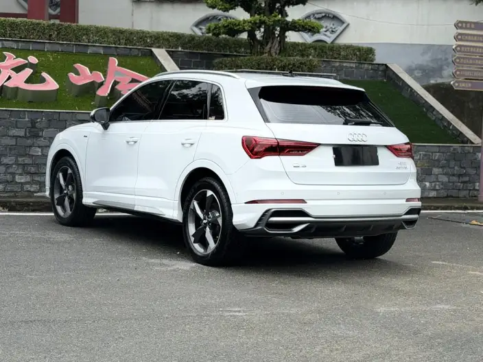 AUDI Q3 2022 Model 35 TFSI Fashion Dynamic Model – фото 4