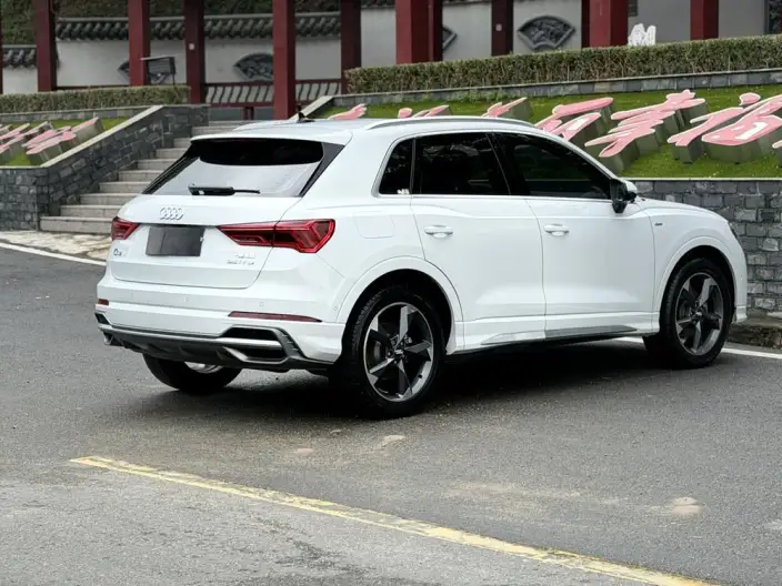 AUDI Q3 2022 Model 35 TFSI Fashion Dynamic Model – фото 6