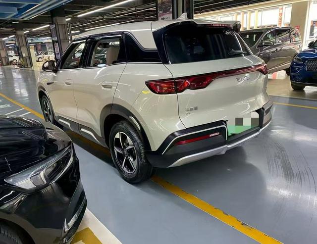 Yuan UP 2025 Model S mart Driving Edition 401KM Leading – фото 5