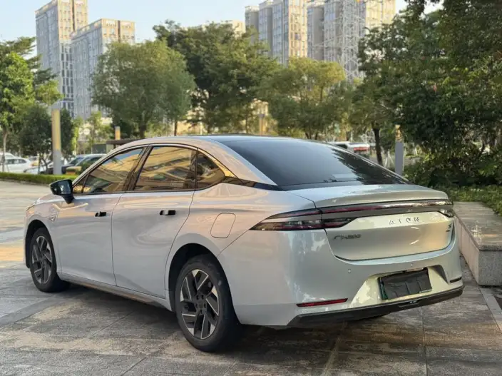 AION S 2021 Model Plus 80 Technology Edition – фото 4