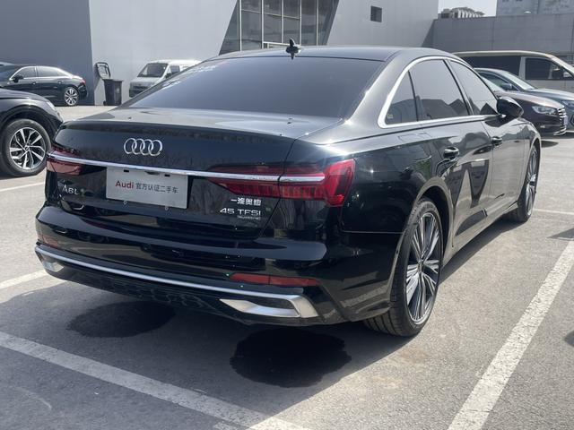 Audi A6L 2023 45 TFSI quattro Sportback – фото 4