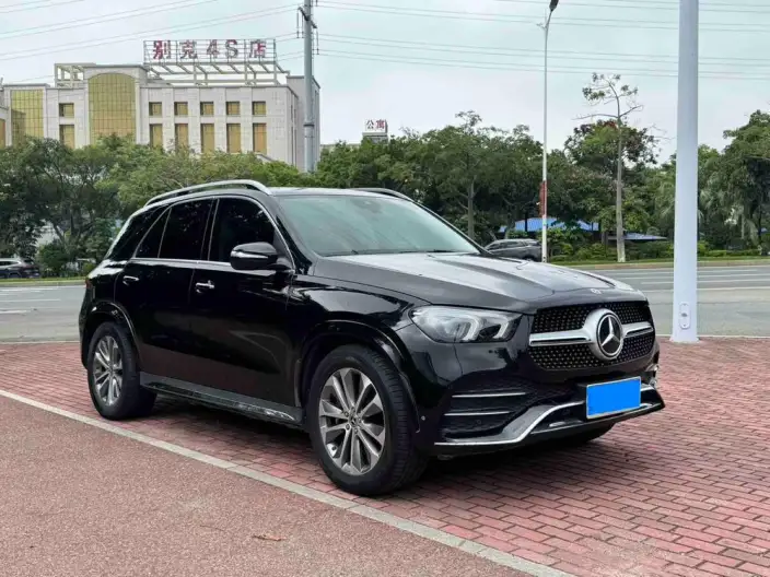 Mercedes-Benz GLE Imported 2022 Model GLE 350 4MATIC Fashion Model – фото 3