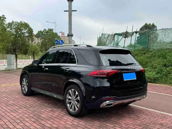 Mercedes-Benz GLE Imported 2022 Model GLE 350 4MATIC Fashion Model – фото 4