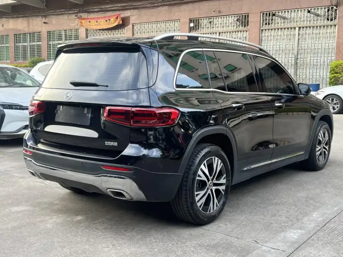 Mercedes-Benz GLB 2024 Model Facelift GLB 220 Dynamic Model – фото 7