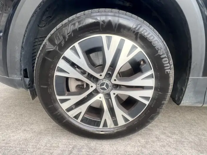 Mercedes-Benz GLB 2024 Model Facelift GLB 220 Dynamic Model – фото 8