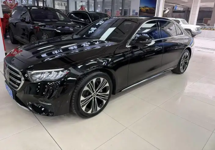 Mercedes-Benz E-Class 2025 Model E 300 L Luxury Model sedan – фото 1