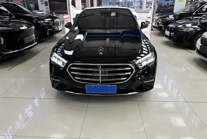 Mercedes-Benz E-Class 2025 Model E 300 L Luxury Model sedan – фото 2