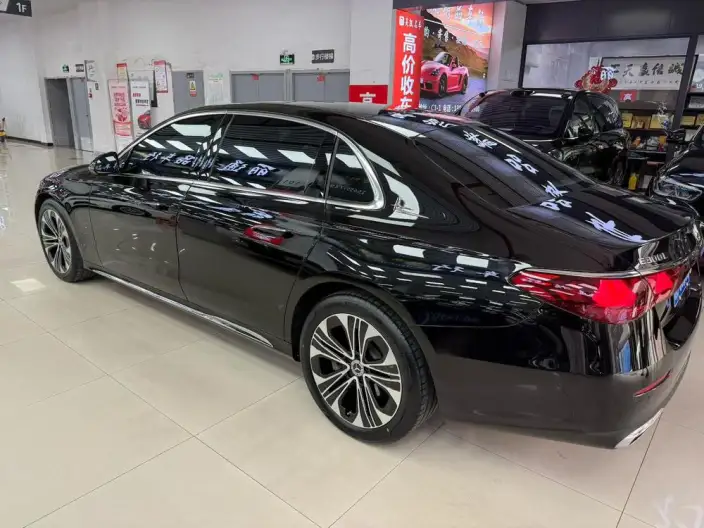 Mercedes-Benz E-Class 2025 Model E 300 L Luxury Model sedan – фото 4