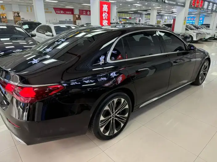 Mercedes-Benz E-Class 2025 Model E 300 L Luxury Model sedan – фото 6