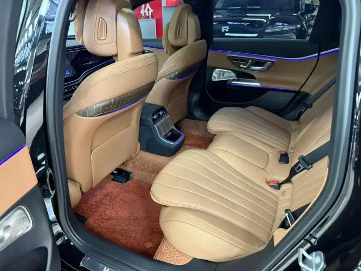Mercedes-Benz E-Class 2025 Model E 300 L Luxury Model sedan – фото 9