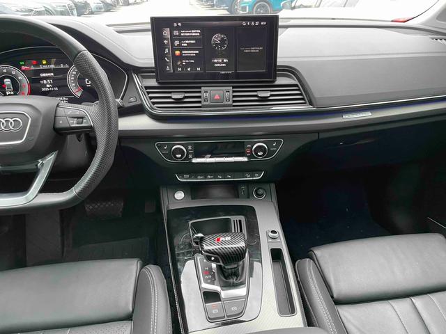 Audi Q5L 2022 45 TFSI Luxury Dynamic – фото 9