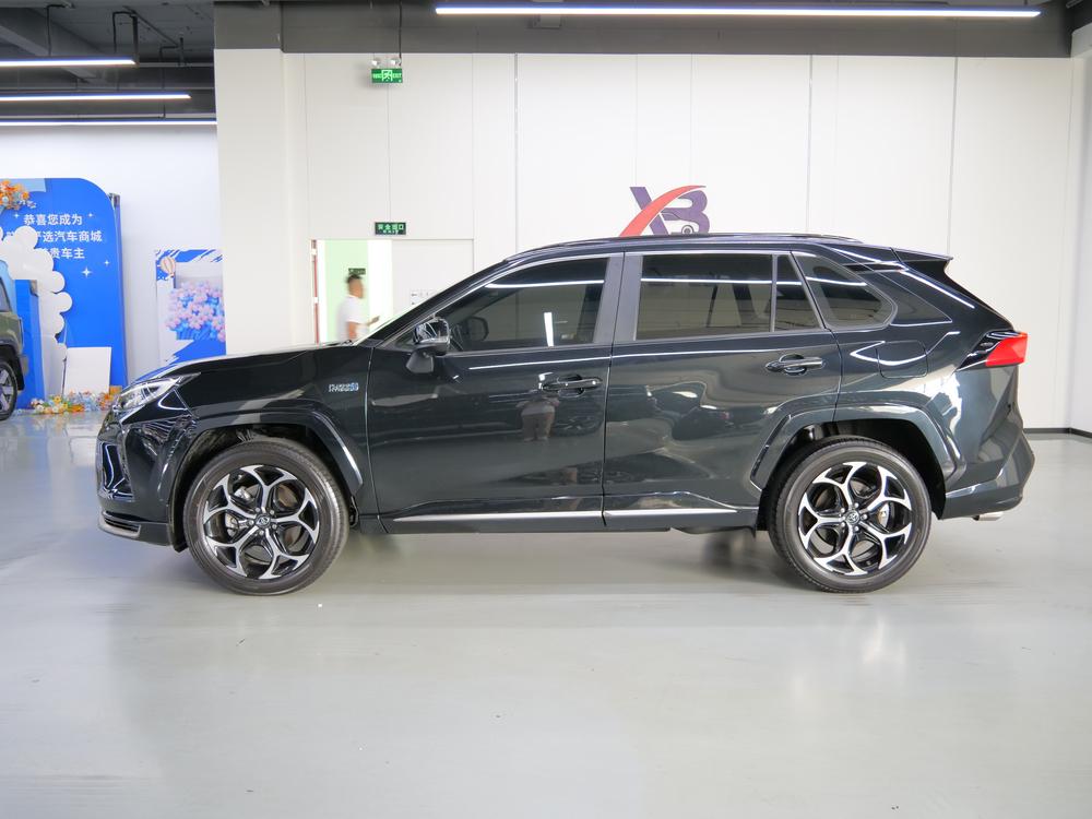 Toyota Wildlander PHEV 2021 2.5L AWD Excite