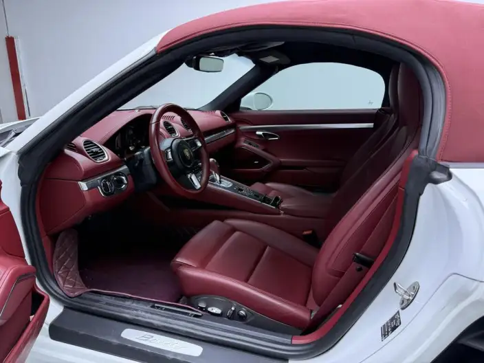 Porsche 718 2022 Model Boxster 2.0T – фото 9