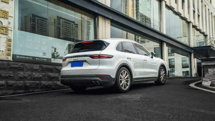 Cayenne 2019 Model Cayenne 3.0T – фото 4