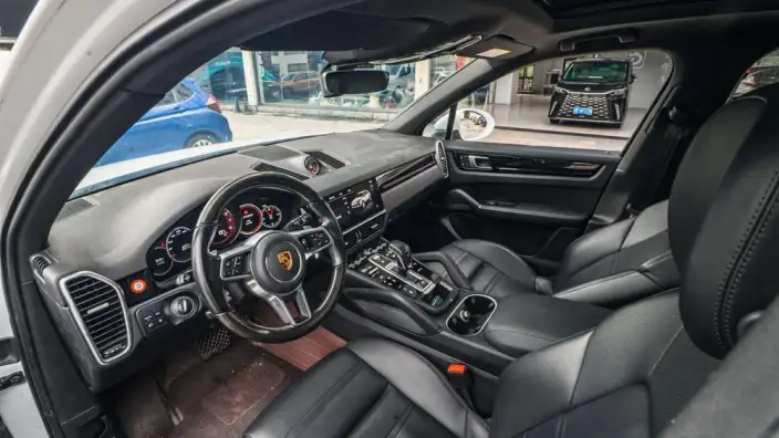 Cayenne 2019 Model Cayenne 3.0T – фото 8