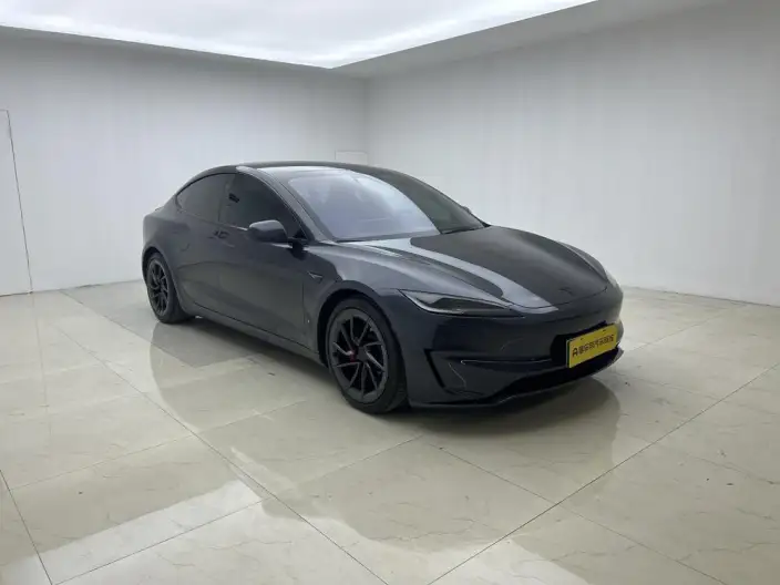 Model 3 2024 Model High performance All-wheel drive version – фото 3