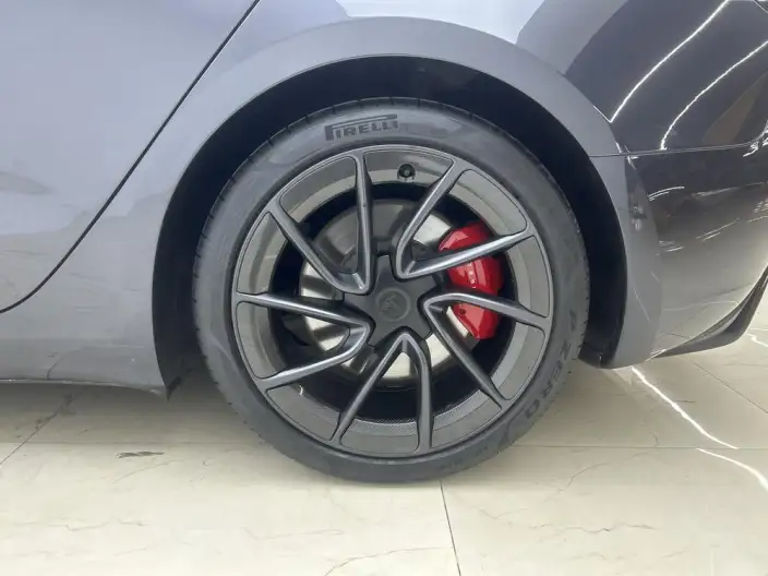 Model 3 2024 Model High performance All-wheel drive version – фото 9