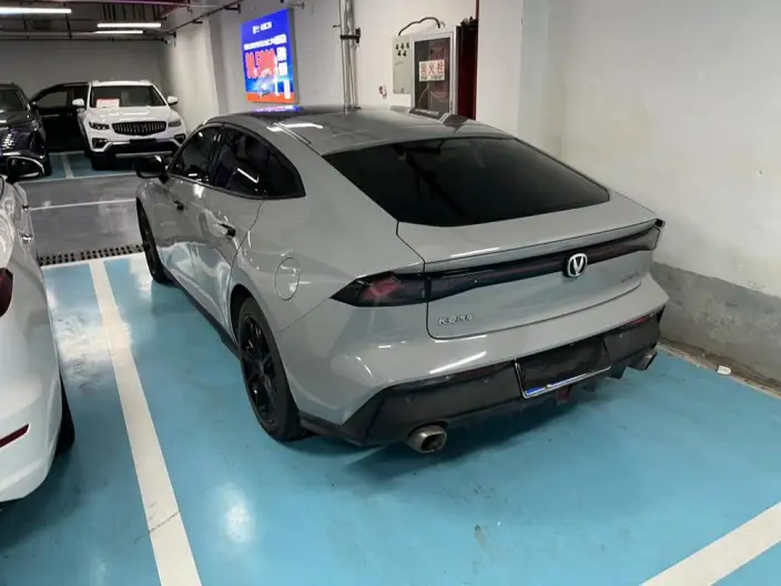 Changan UNI-V 2022 Model 1.5T Sports Edition – фото 4