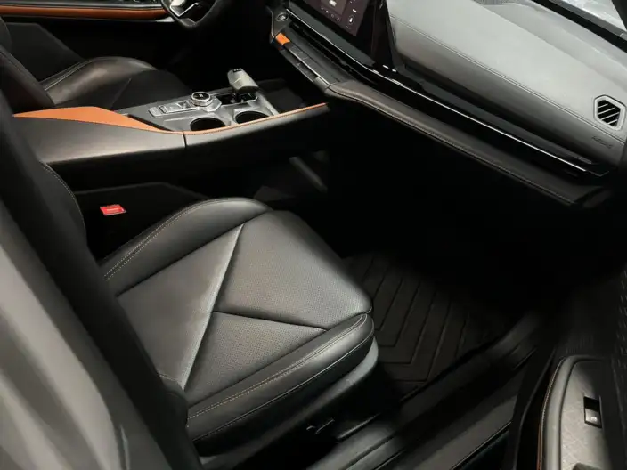 Changan UNI-V 2022 Model 1.5T Sports Edition – фото 8