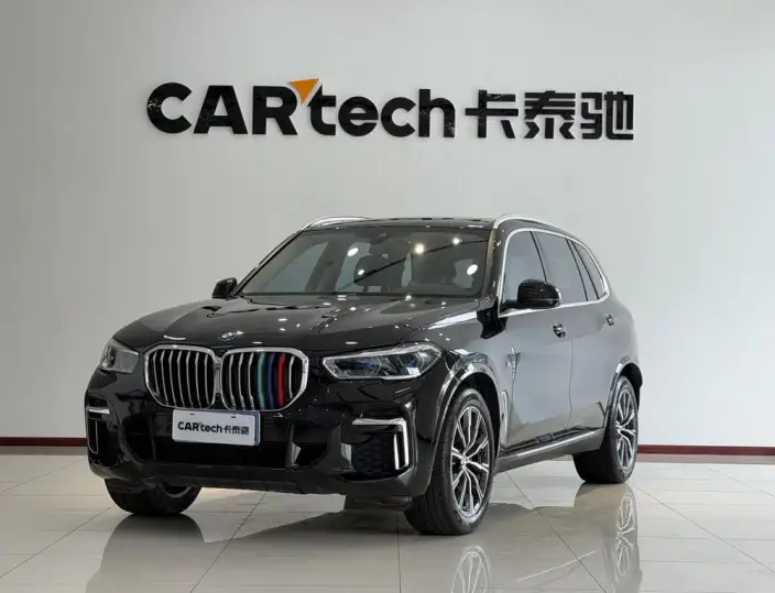 BMW X5 2022 Model Facelift xDrive 30Li Exclusive Model M Sports Set – фото 1