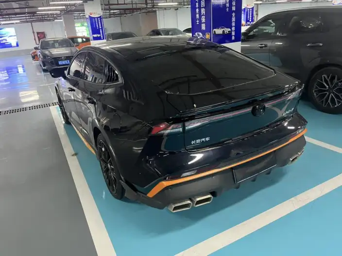 Changan UNI-V 2024 Model 1.5T Exclusive Model – фото 4