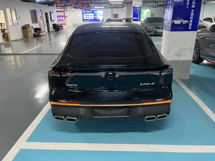 Changan UNI-V 2024 Model 1.5T Exclusive Model – фото 5
