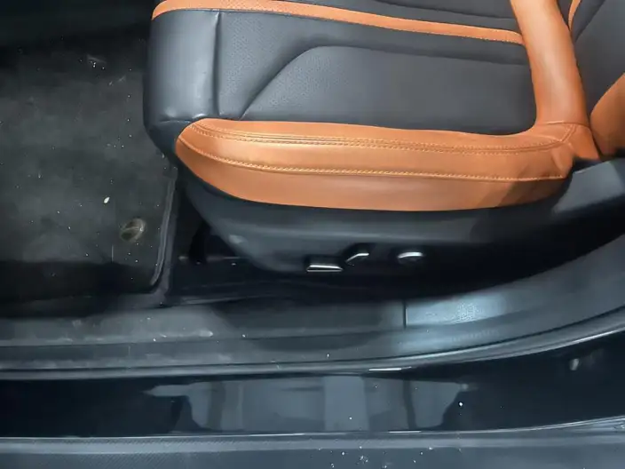 Changan UNI-V 2024 Model 1.5T Exclusive Model – фото 8