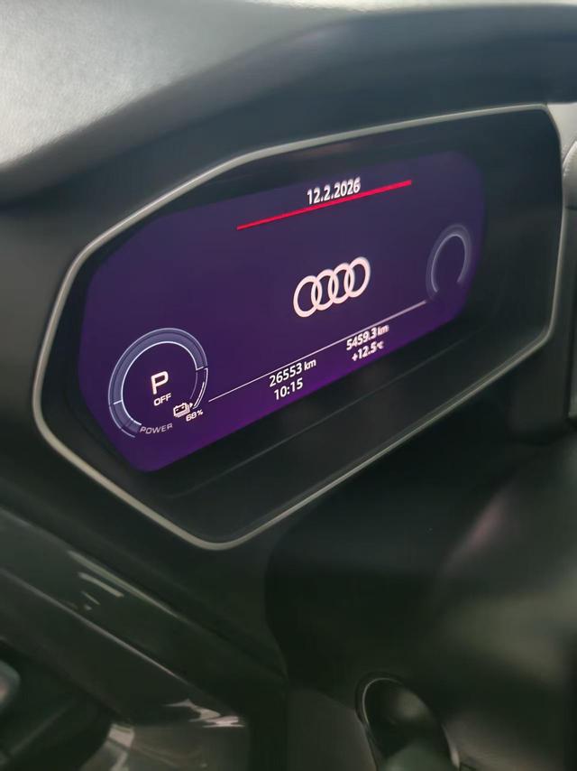 Audi Q4 e-tron 2023 40 e-tron Genesis Night – фото 5
