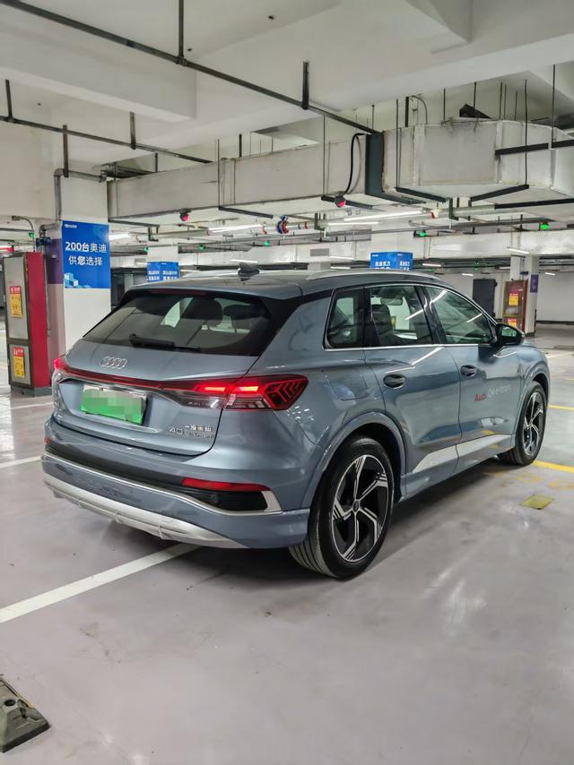 Audi Q4 e-tron 2023 40 e-tron Genesis Night – фото 20